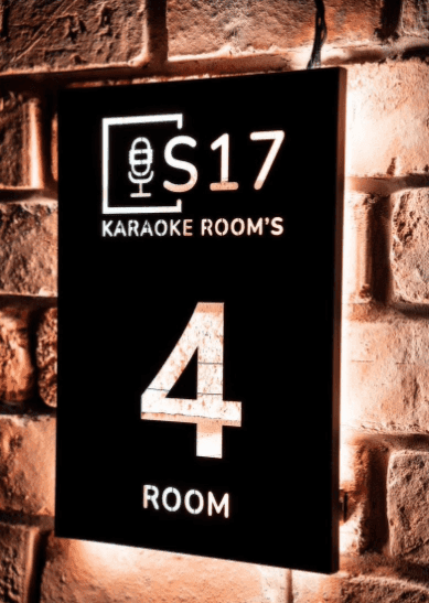 S17