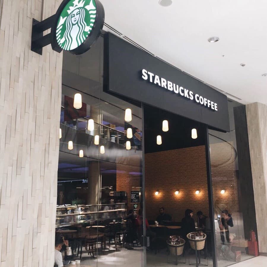 Starbucks Coffee в Dostyk Plaza