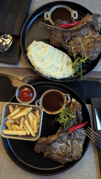 Old Chester grill pub