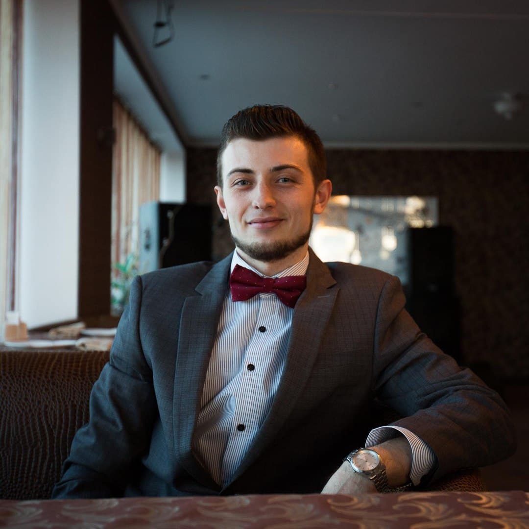 Артём Власенко