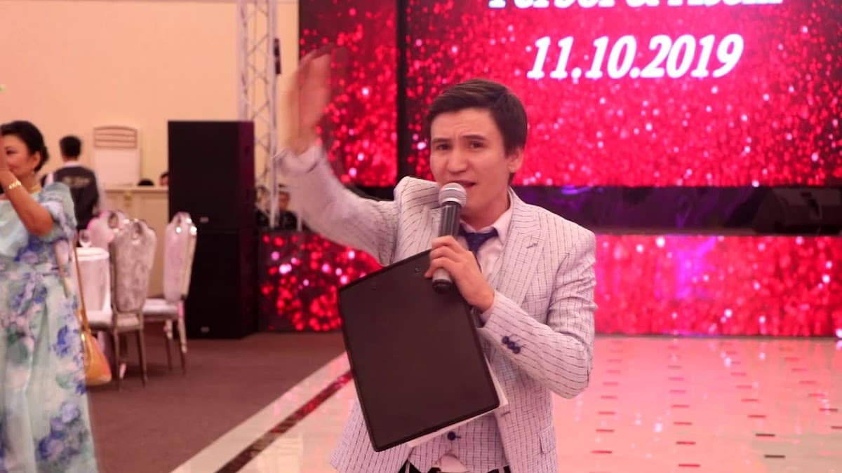 Ведущий на свадьбу Мерей Жакенов, Алматы