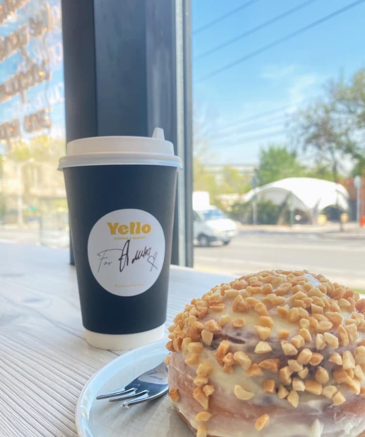 Yello Coffee & Pastry Байтурсынова