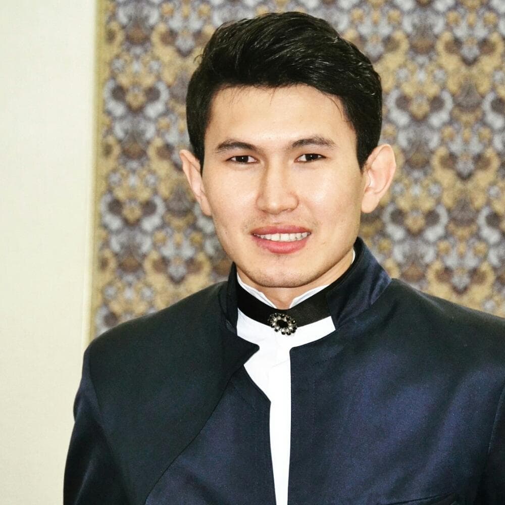 Азамат Жаксыбек