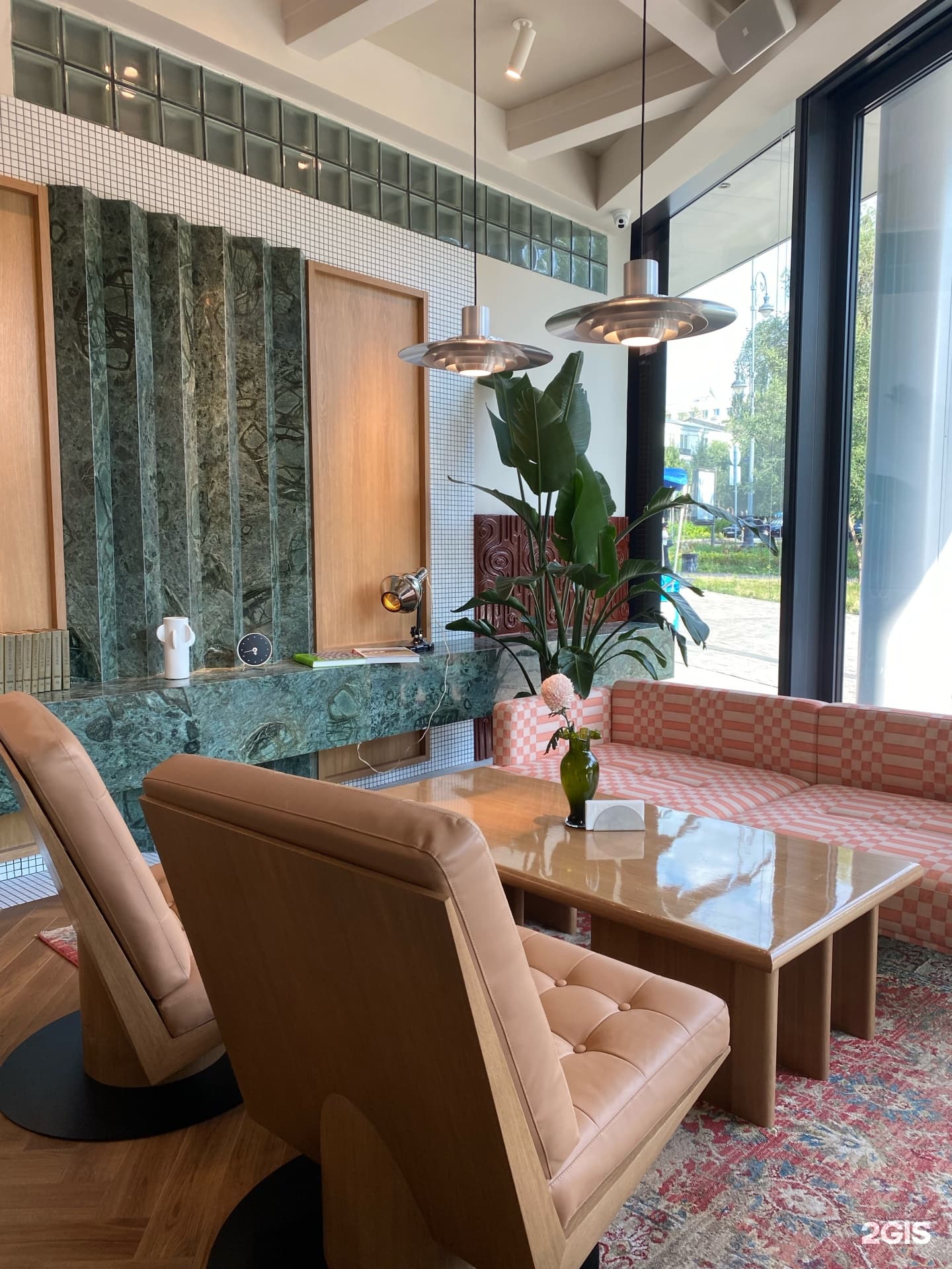 AQQU Central Cafe