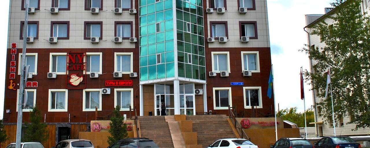 Manhattan Astana Hotel