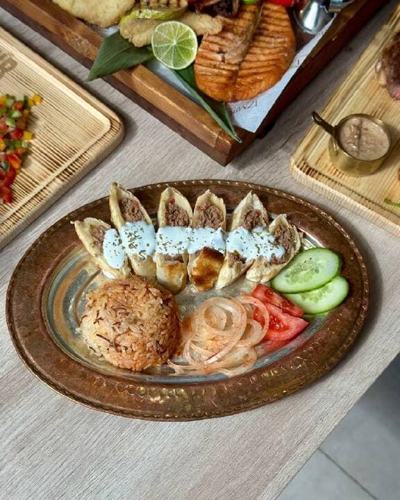 Izmir Doner&Lagman house на Бокейхана
