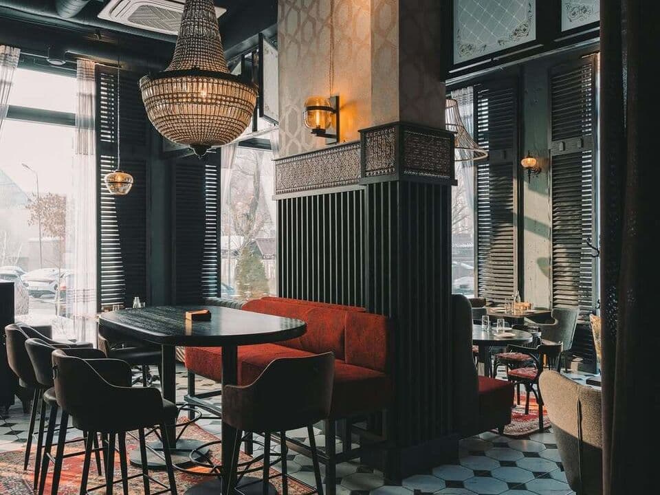 Fuller`s Pub and Wine