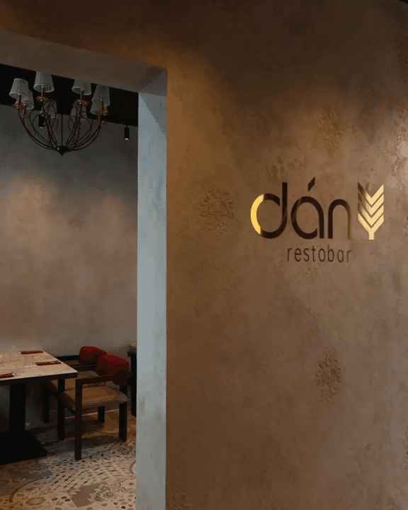 Dán