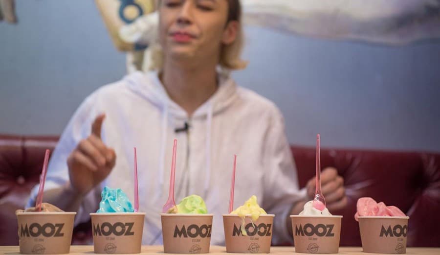 MOOZ
