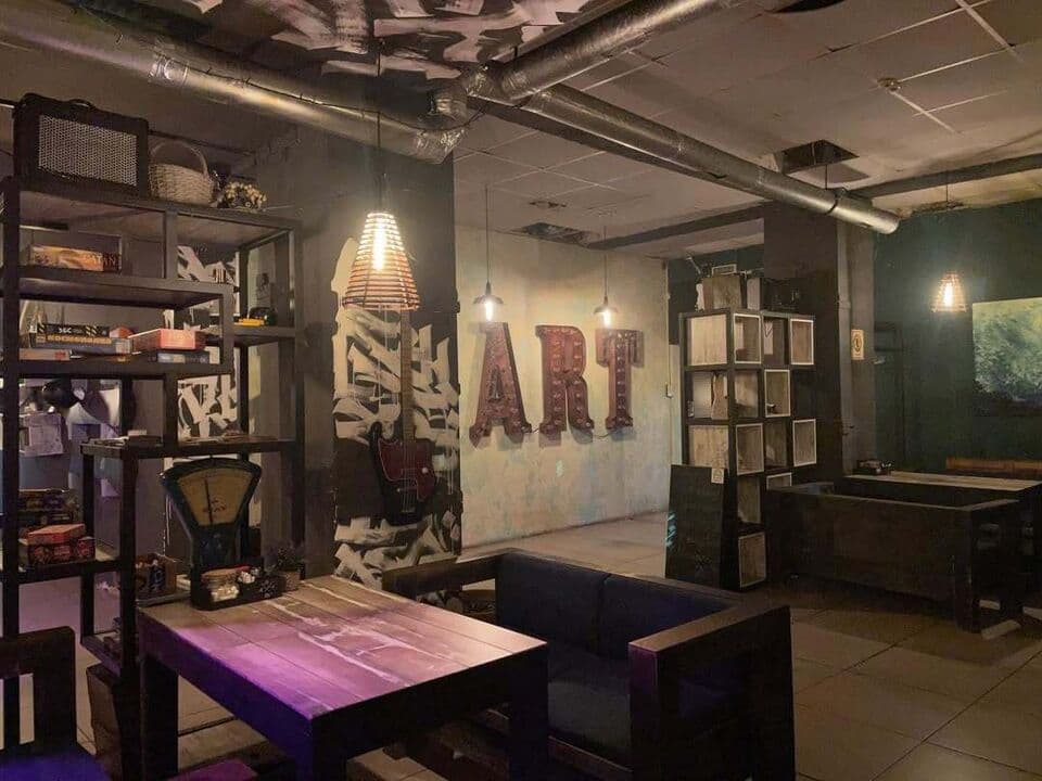 Art house bar