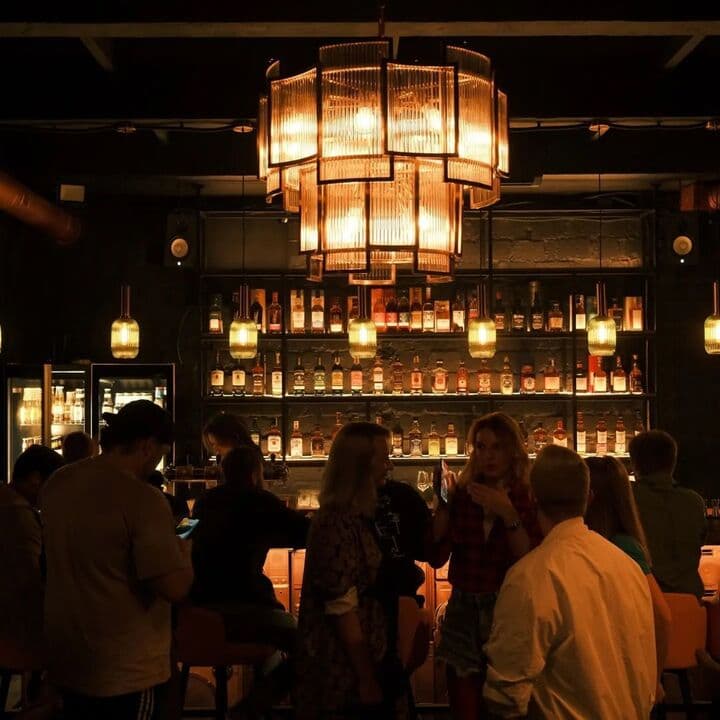 27 whiskey bar