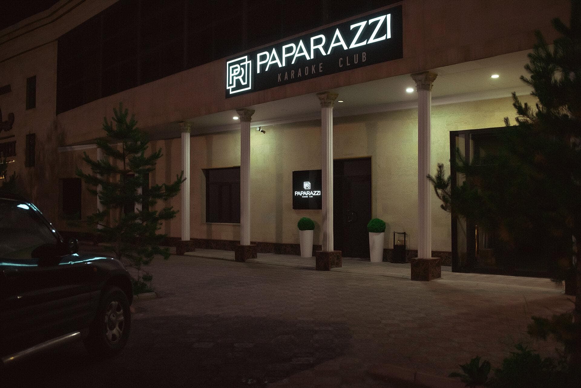 Paparazzi
