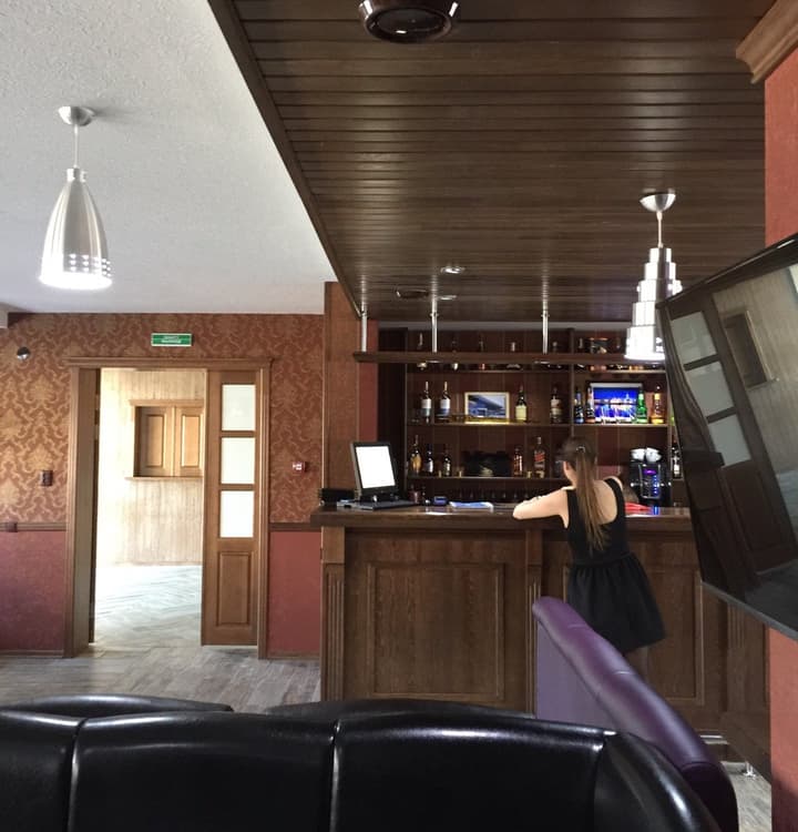 River Pub