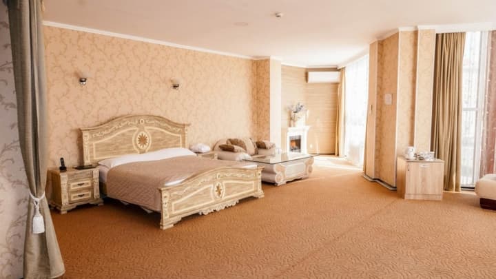 Golden Palace