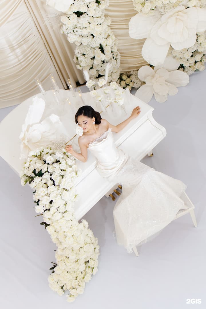 Meridian Bridal