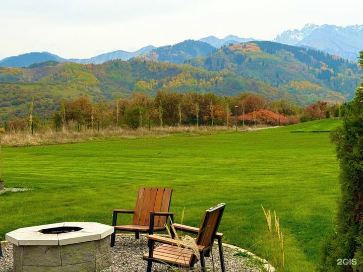 Eco-hotel AQBULAQ