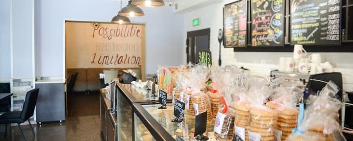 Arizona Coffee на Курмангазы