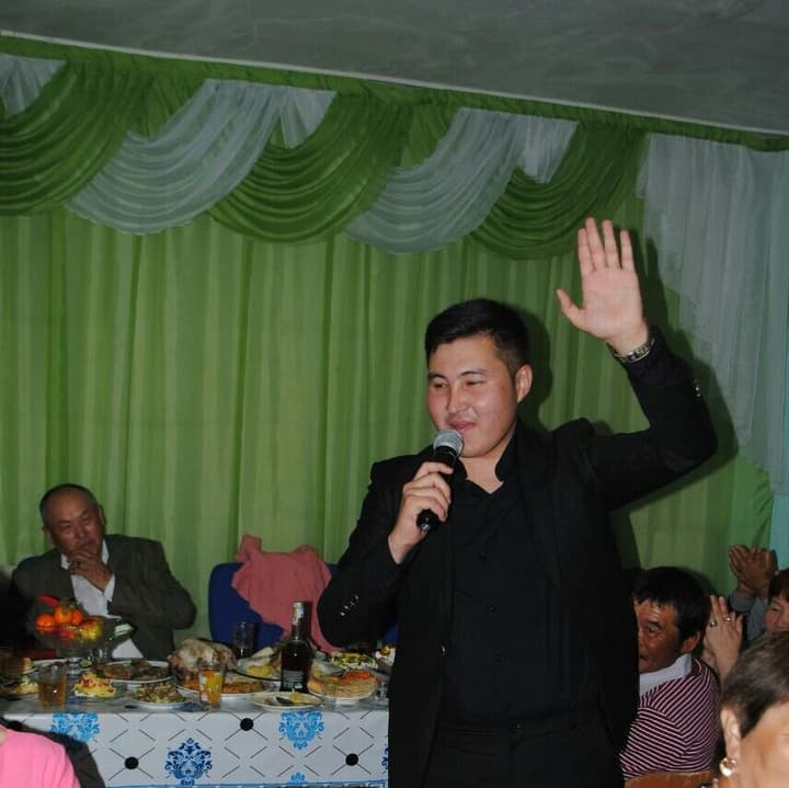 Досым Губашев