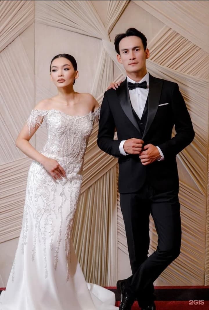 D&A wedding home