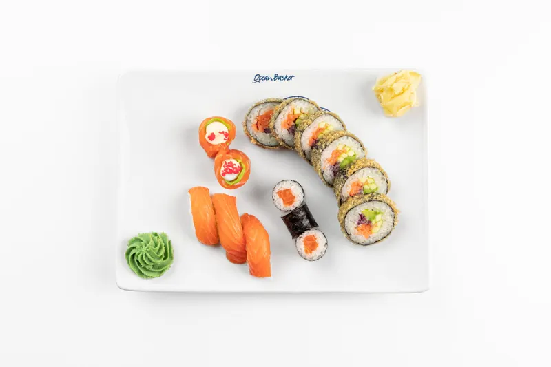 Суши платтер Salmon favorites