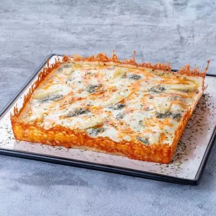 Detroit Style Pizza