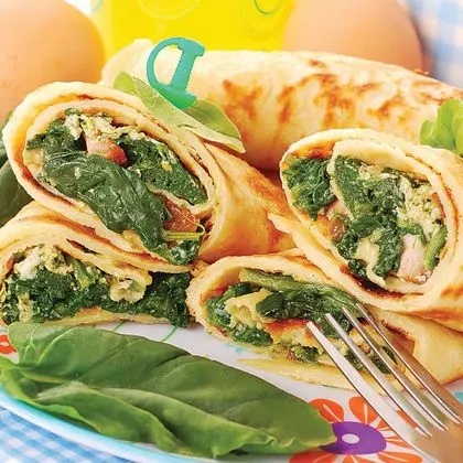 Блинчики с яйцом и луком