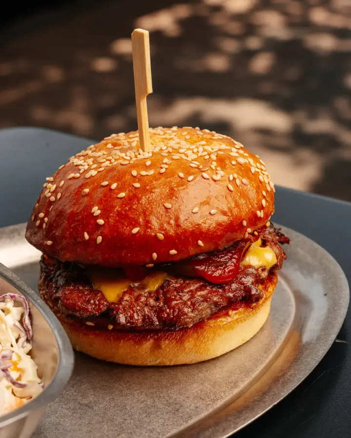 Broadway Burger