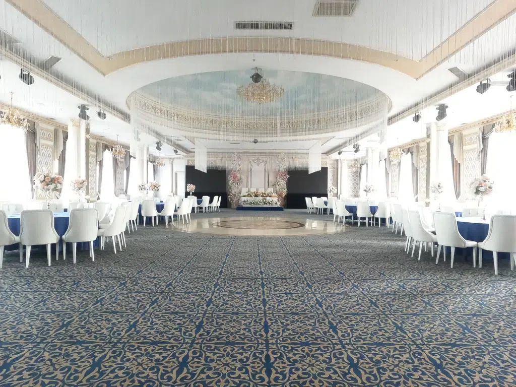 Grand Aiser Hotel