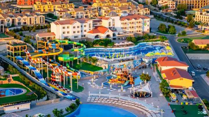 Holiday Inn Aktau-Seaside