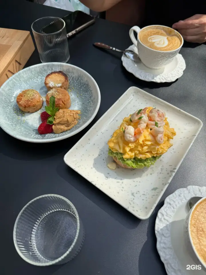 IVA Bistro