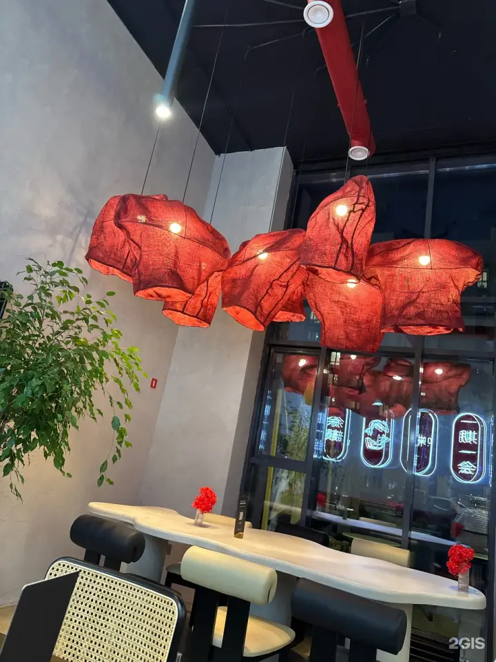 Yakuza Sushi & Tom Yum на Туркестан